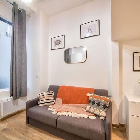 Bel Appartement Au Coeur De Montmartre パリ エクステリア 写真